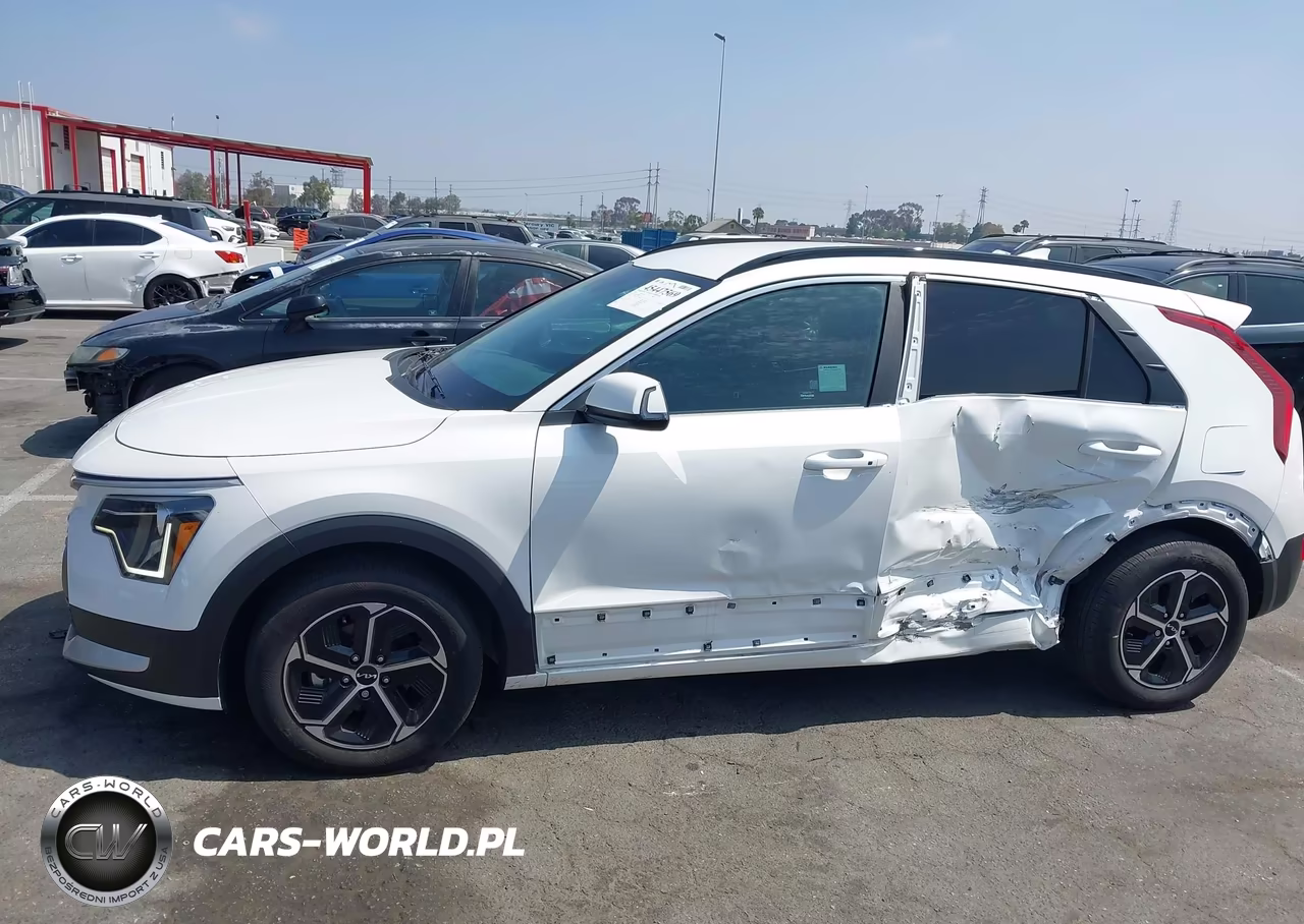 2025 Kia Niro Ex VIN:KNDCR3LE0S5307153 - 14