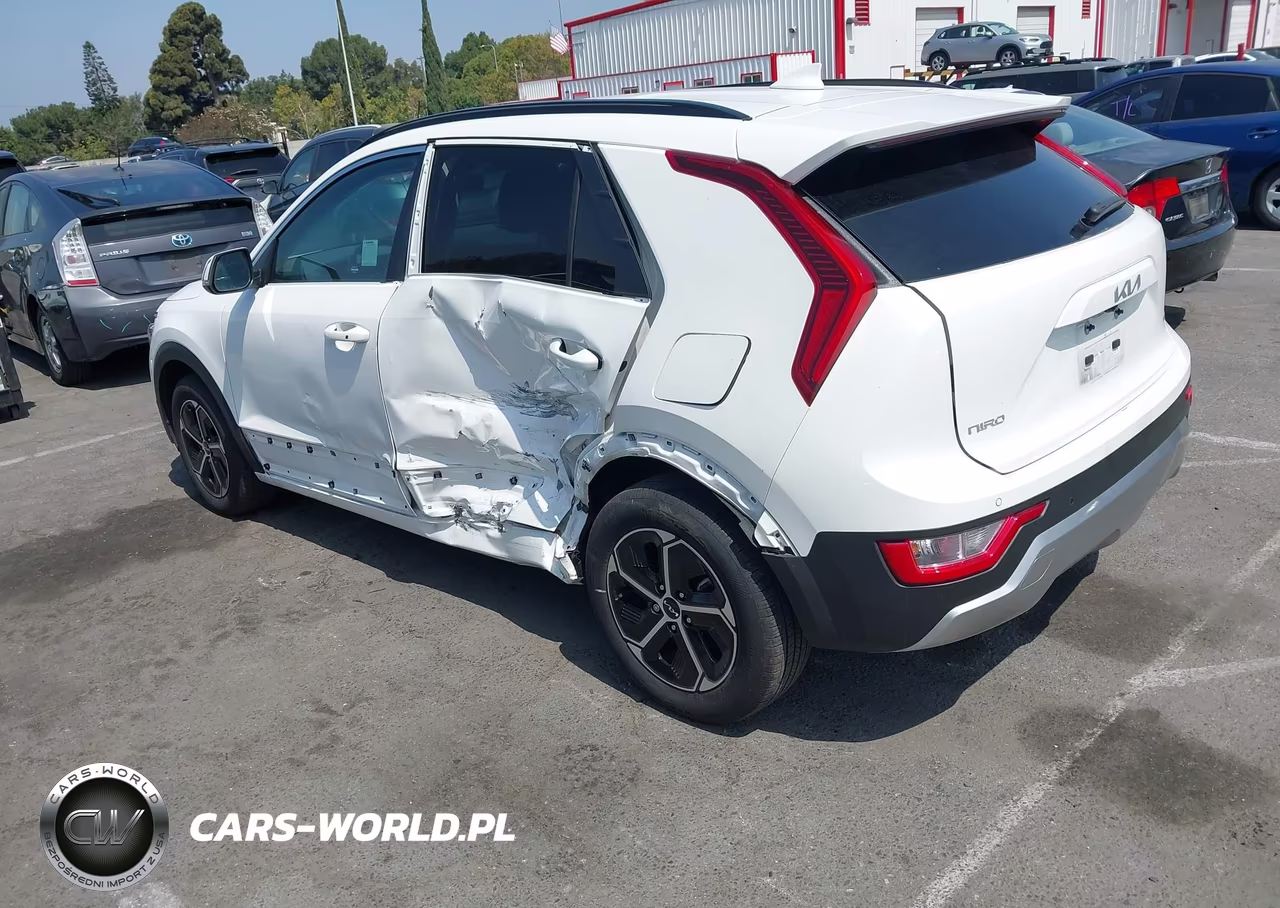 2025 Kia Niro Ex VIN:KNDCR3LE0S5307153 - 3