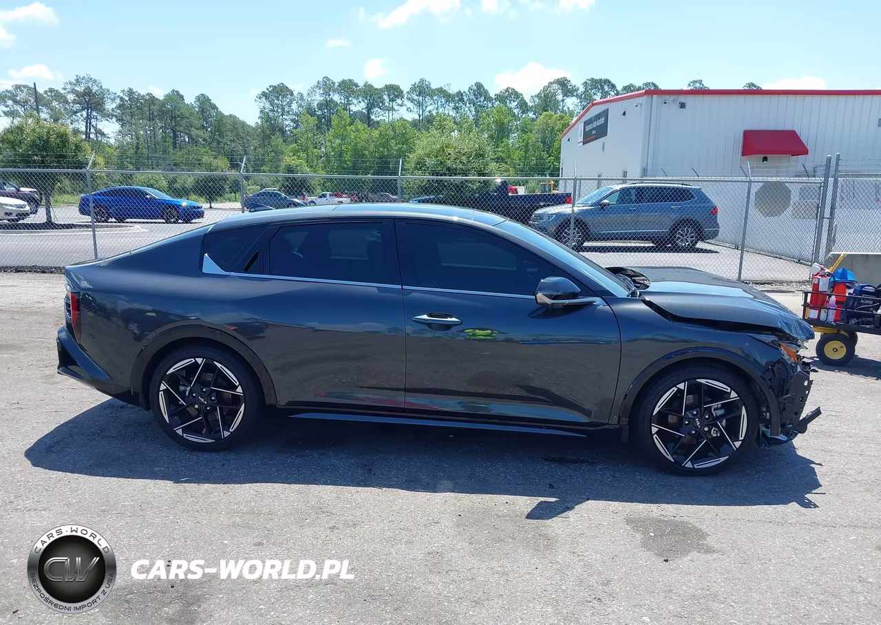 2025 Kia K4 Gt-Line VIN:3KPFW4DE7SE193005 - 14