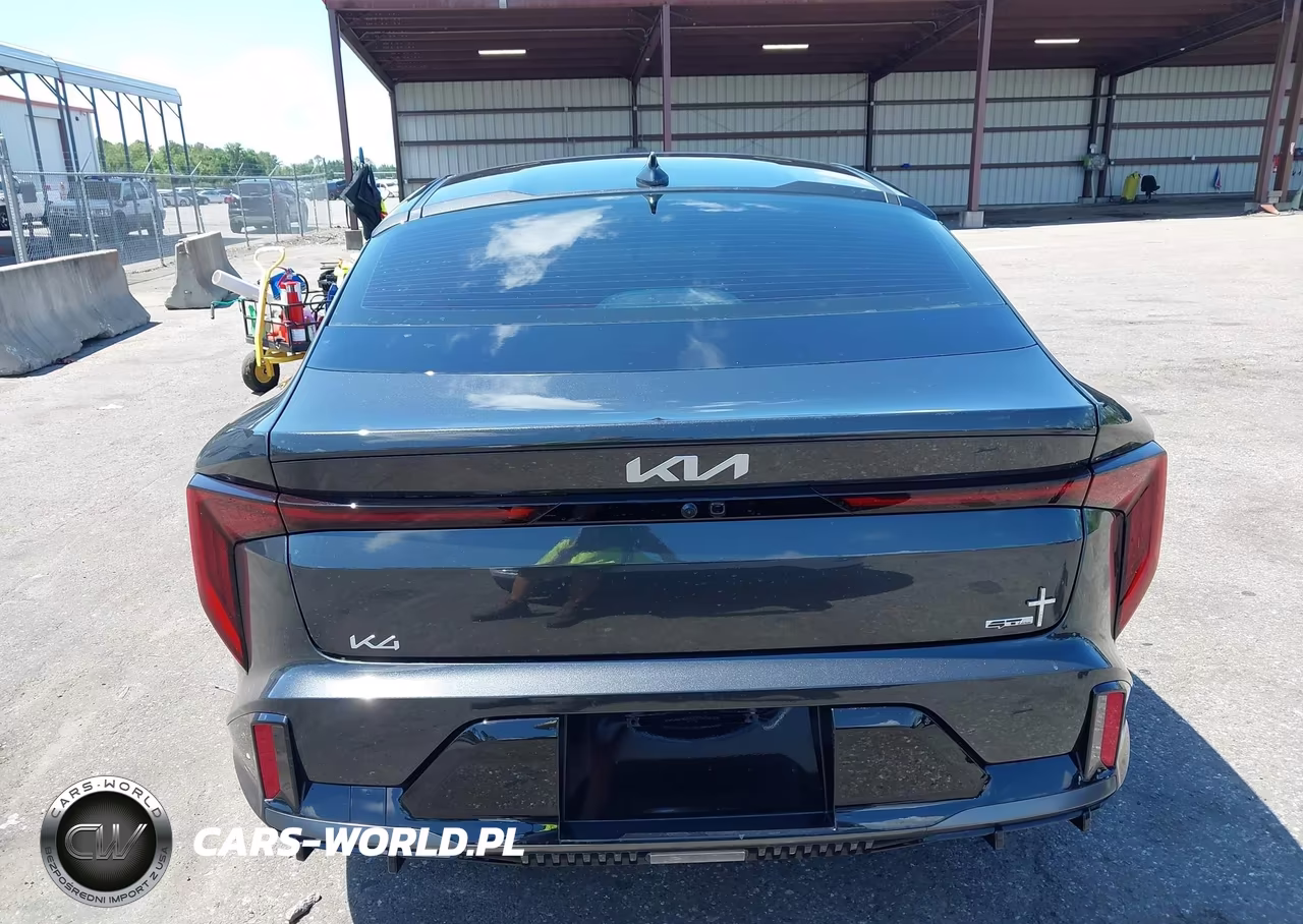 2025 Kia K4 Gt-Line VIN:3KPFW4DE7SE193005 - 17