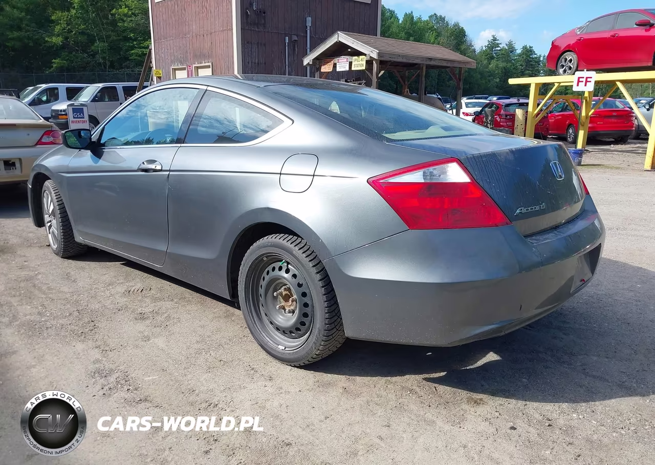 2010 Honda Accord 2.4 Ex VIN:1HGCS1B71AA021718 - 3
