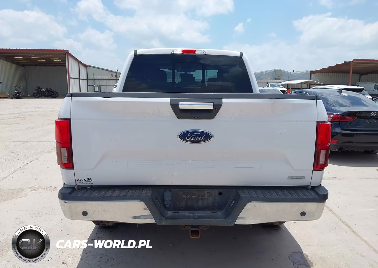 2019 Ford F-150 Xlt VIN:1FTEW1E47KKE11845 - 16