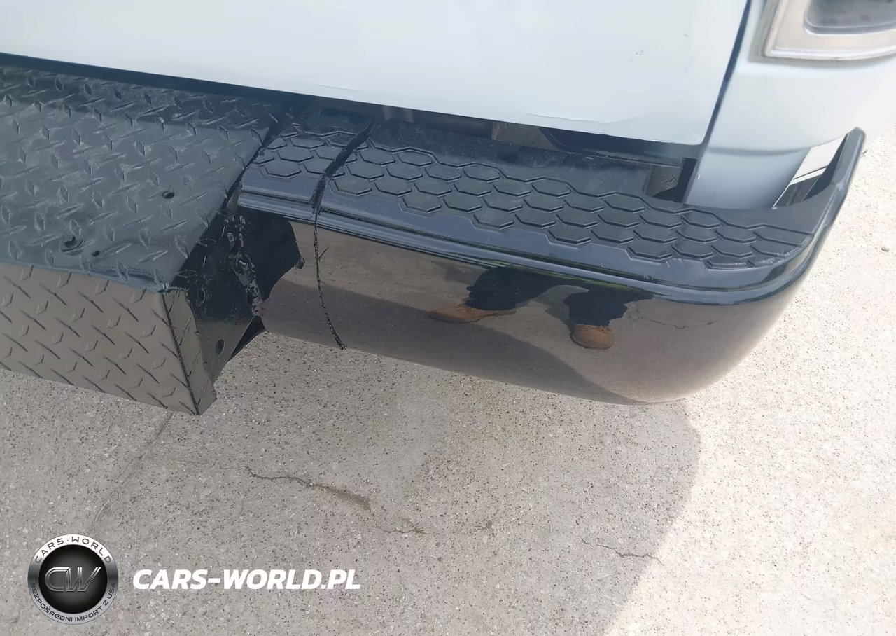 2019 Ram 3500 Chassis Tradesman-Slt-Laramie-Limited VIN:3C7WRTCL1KG647189 - 16