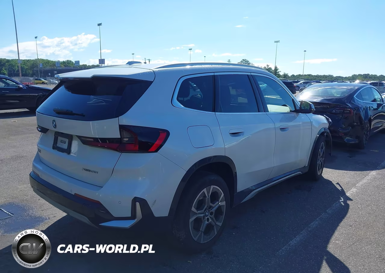 2023 BMW X1 xDrive28I VIN:WBX73EF02P5V95282 - 4