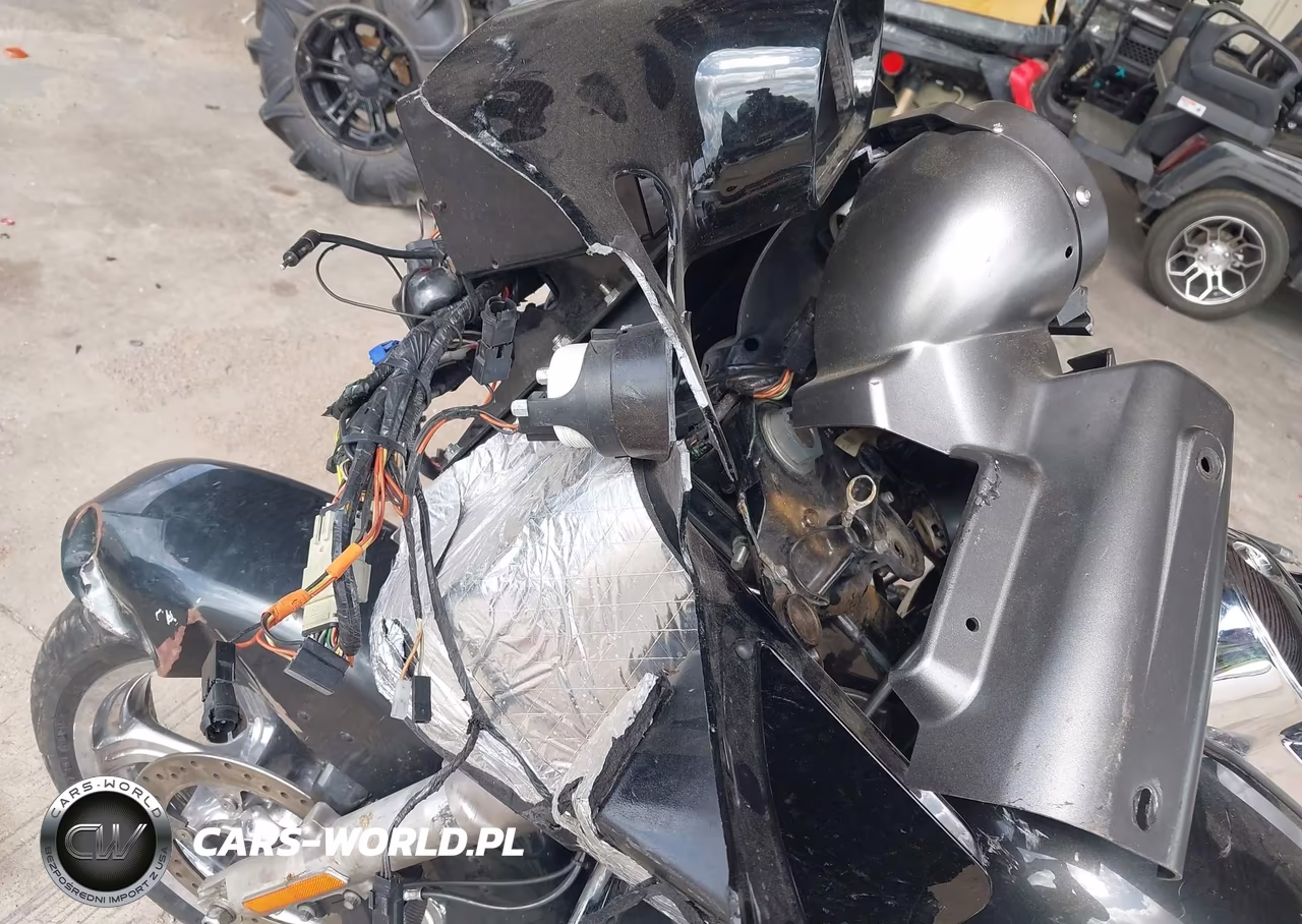 2009 Harley-Davidson Fltr VIN:1HD1FS4379Y689776 - 17