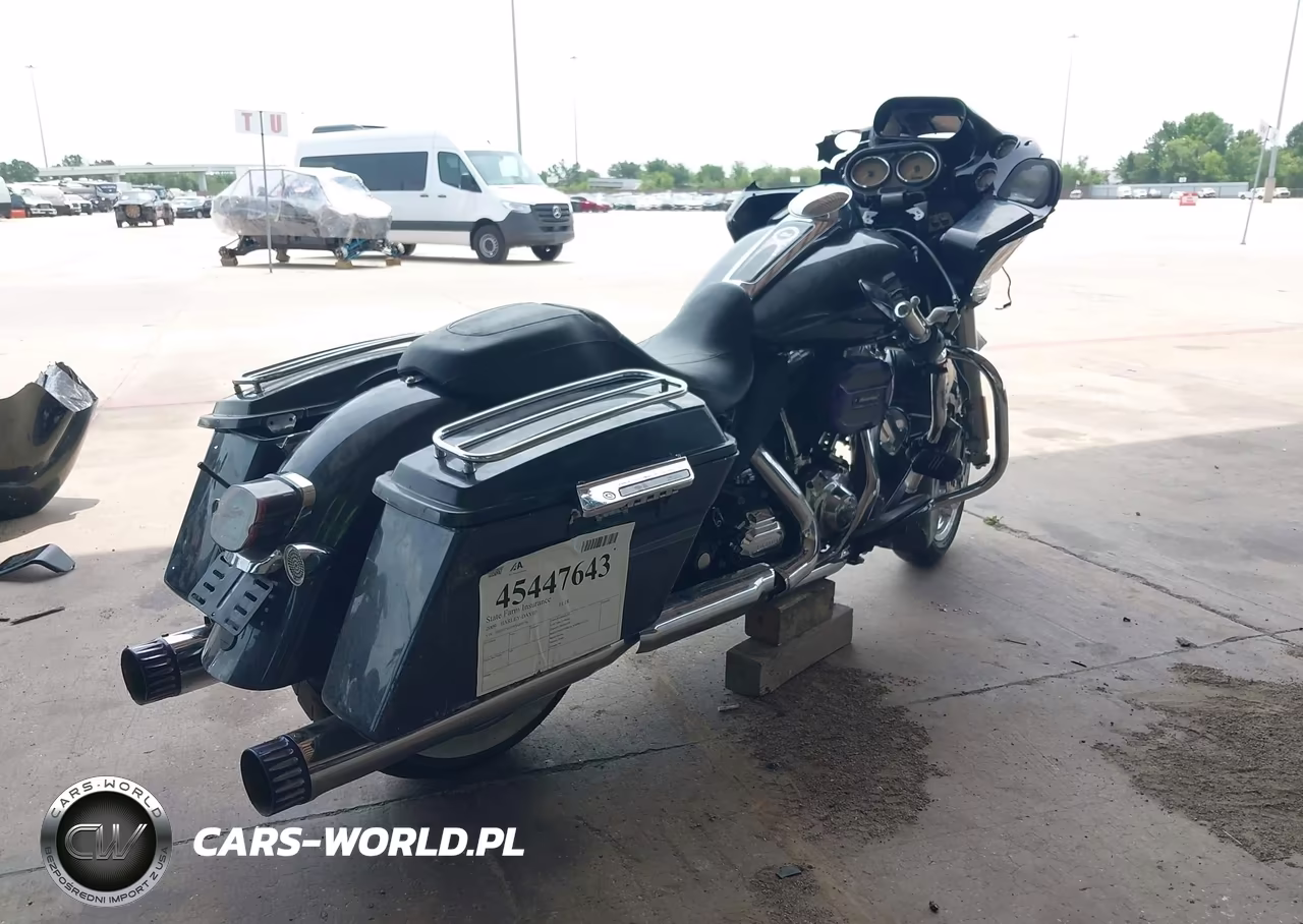 2009 Harley-Davidson Fltr VIN:1HD1FS4379Y689776 - 4