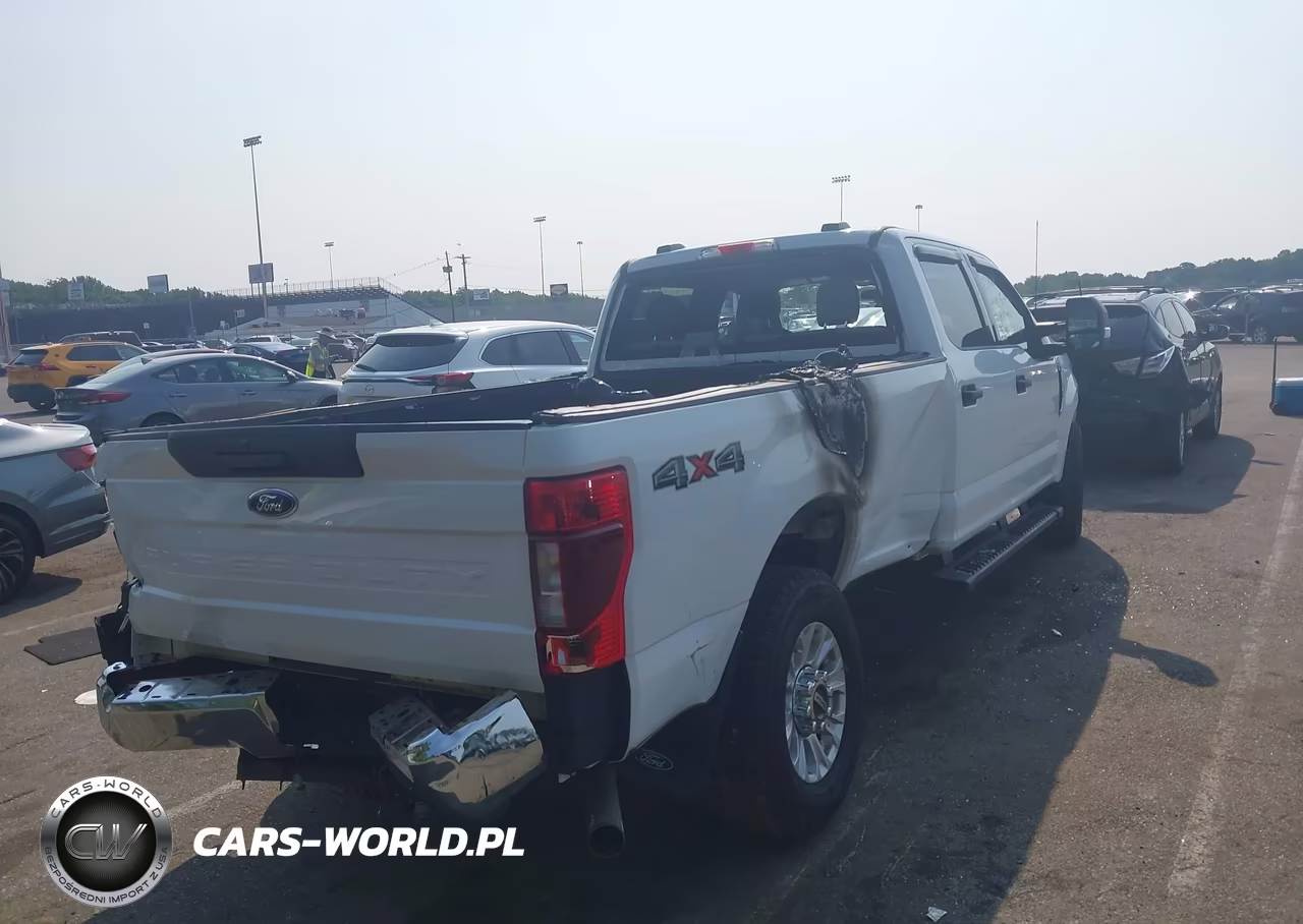 2022 Ford F-350 King Ranch-Lariat-Platinum-Xl-Xlt VIN:1FT8W3B66NEE46703 - 4