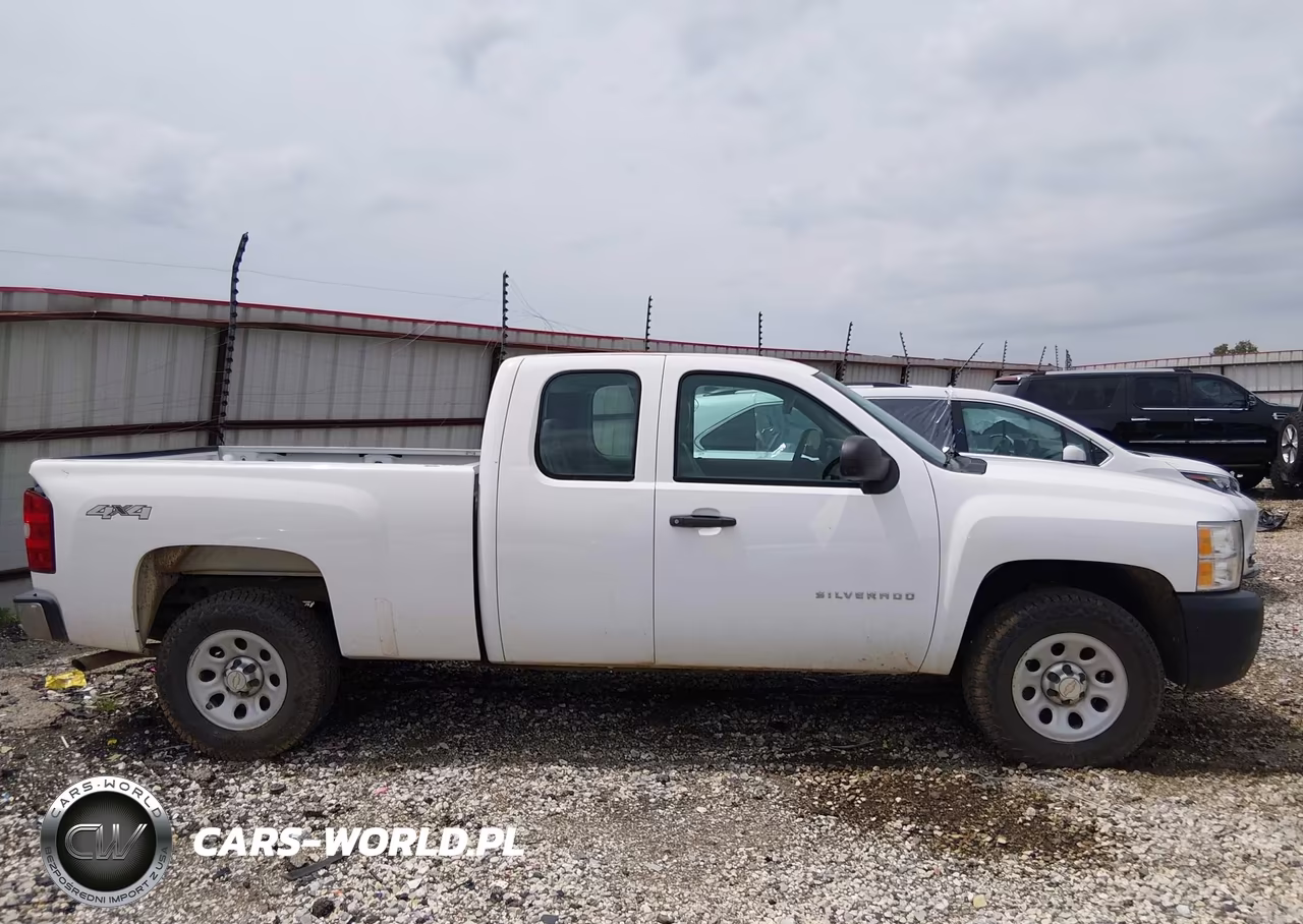 2013 Chevrolet Silverado 1500 Work Truck VIN:1GCRKPE71DZ286006 - 13