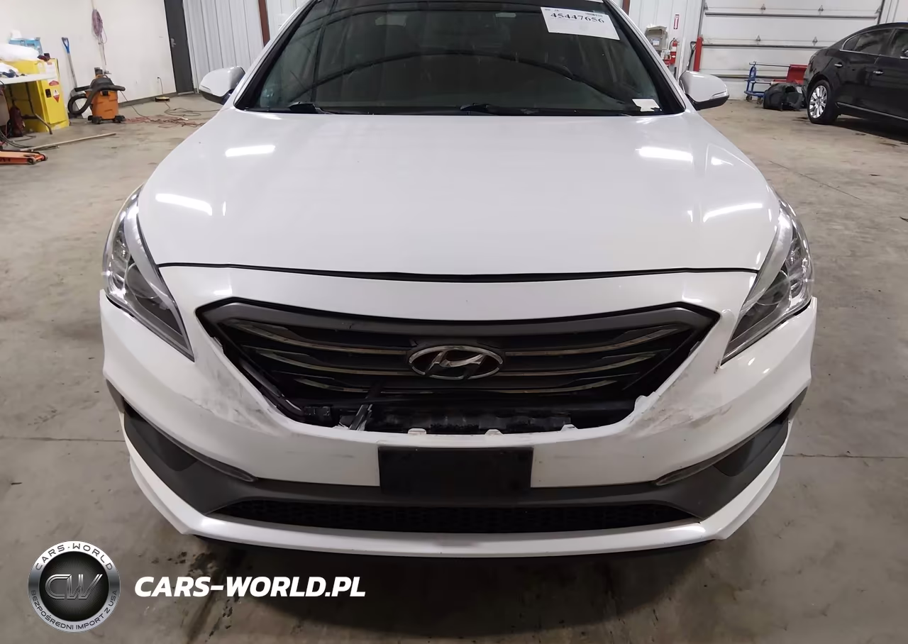 2015 Hyundai Sonata Sport VIN:5NPE34AF5FH043705 - 12