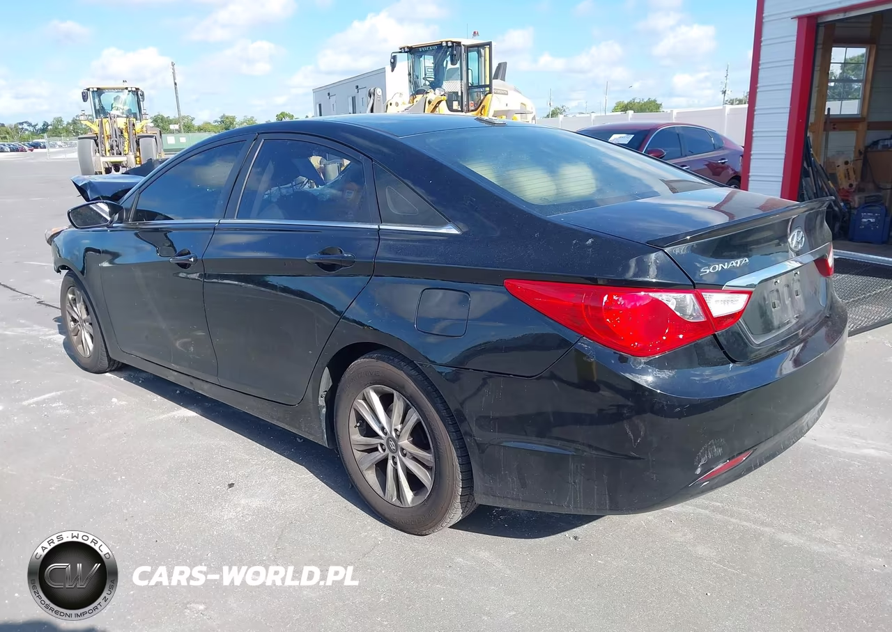 2013 Hyundai Sonata Gls VIN:5NPEB4AC7DH664157 - 3