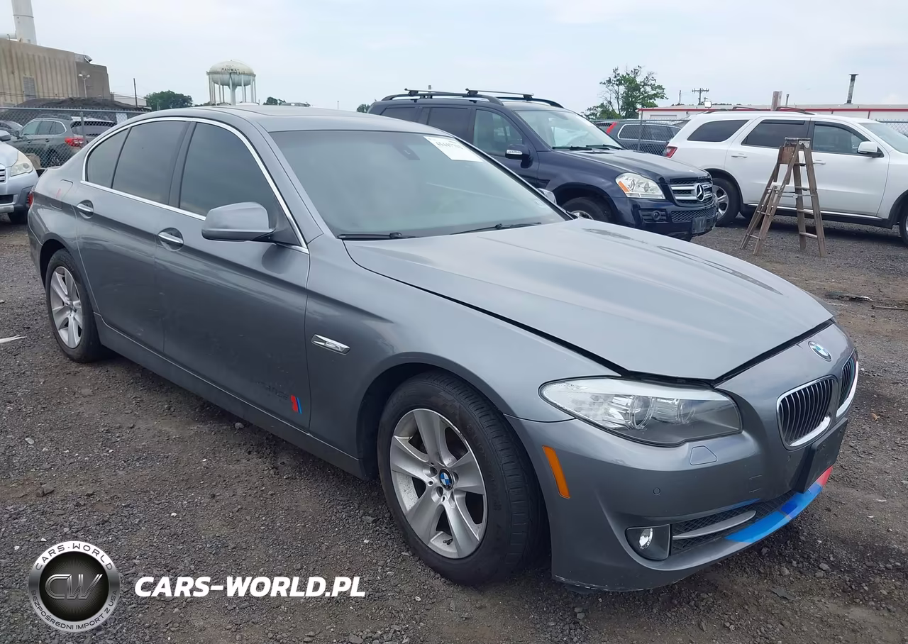 2012 BMW 528I – zdjęcie 1 z 12