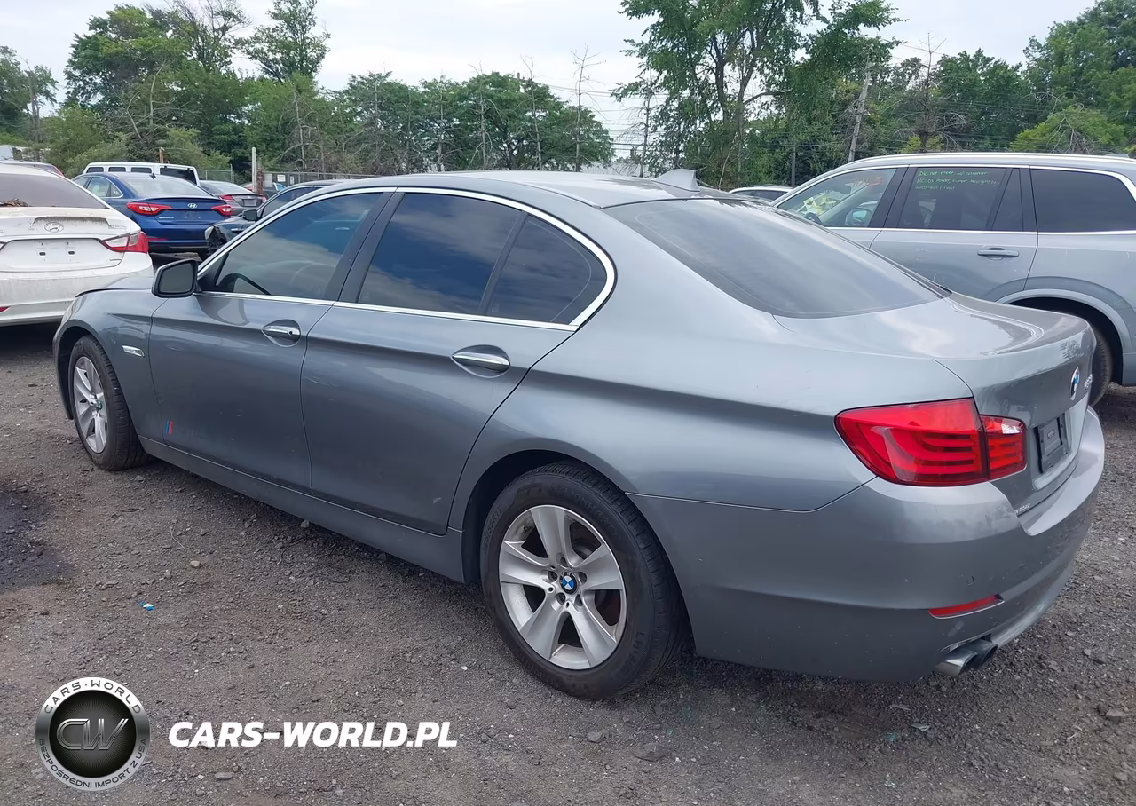 2012 BMW 528I VIN:WBAXG5C54CDX03190 - 3