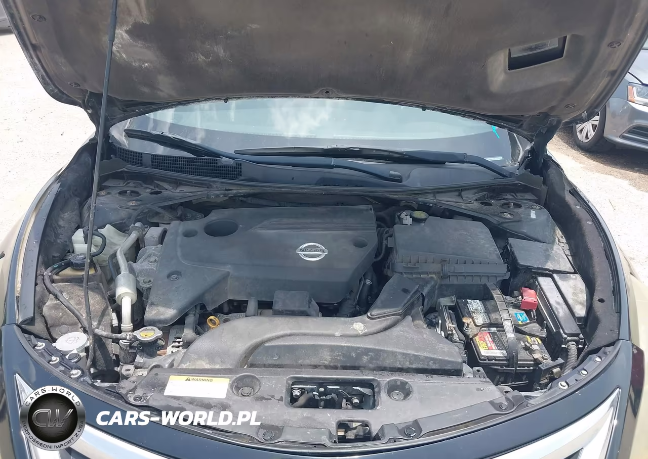 2014 Nissan Altima 2.5 S VIN:1N4AL3APXEN331502 - 10