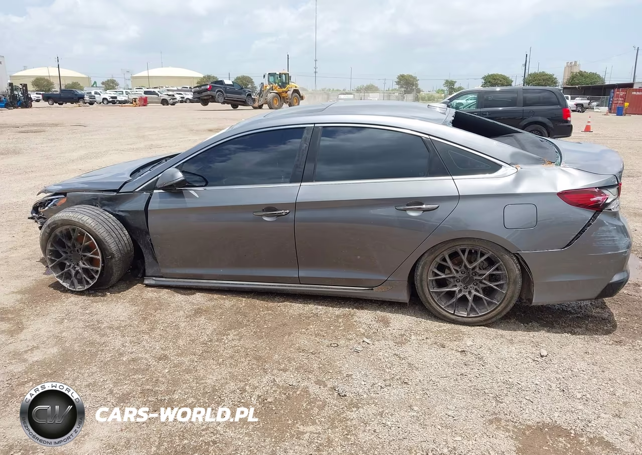 2018 Hyundai Sonata Sport 2.0T VIN:5NPE34AB7JH658858 - 15