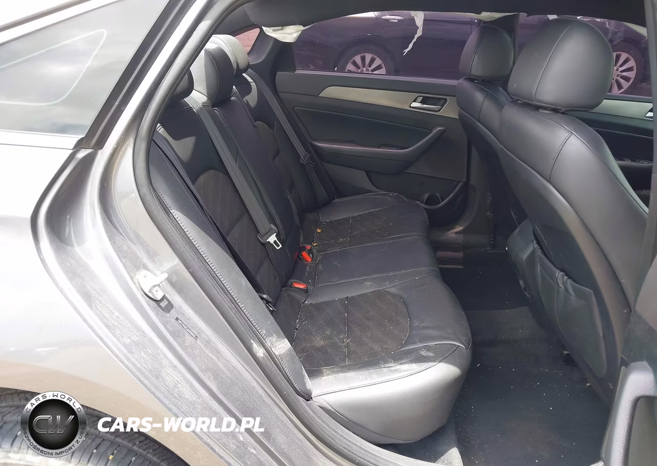 2018 Hyundai Sonata Sport 2.0T VIN:5NPE34AB7JH658858 - 8