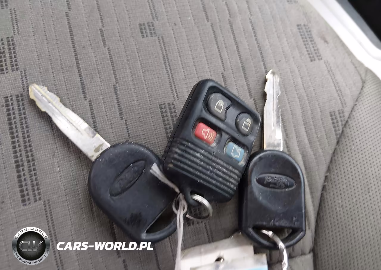 2009 Ford Focus Se VIN:1FAHP35N69W229934 - 11