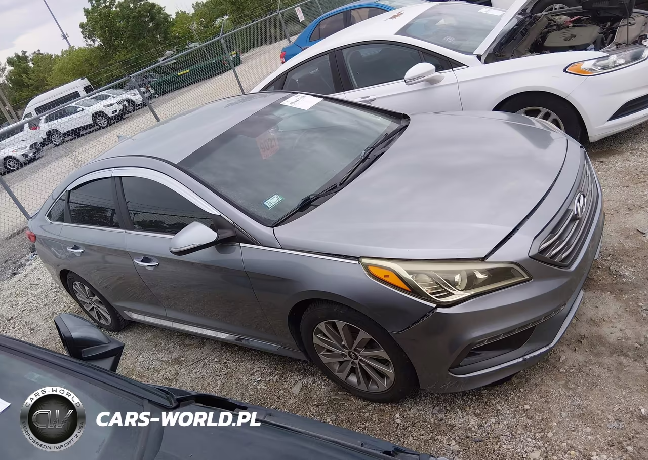 2015 Hyundai Sonata Sport VIN:5NPE34AF9FH223625 - 13