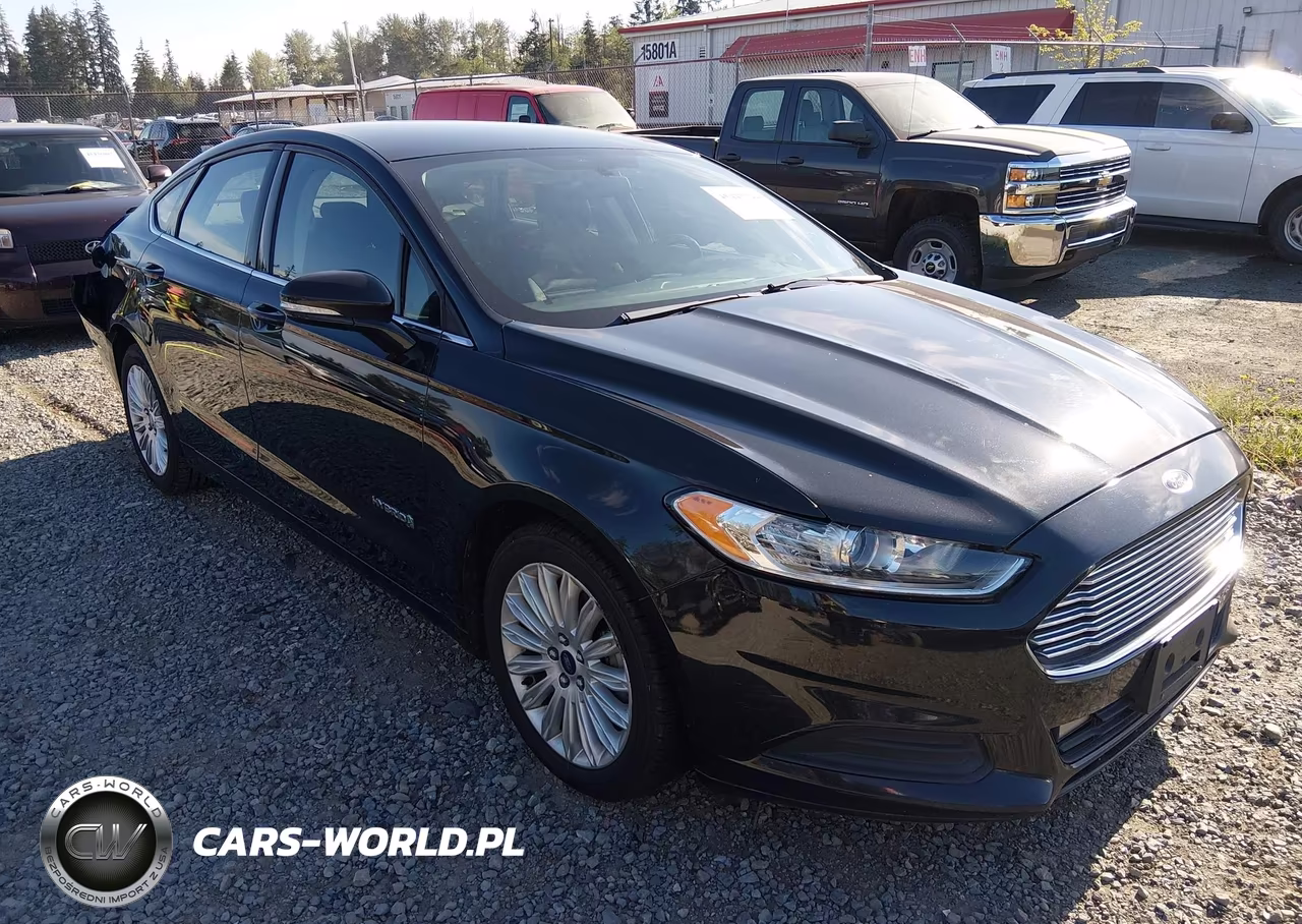 2013 Ford Fusion Hybrid Se – zdjęcie 1 z 18