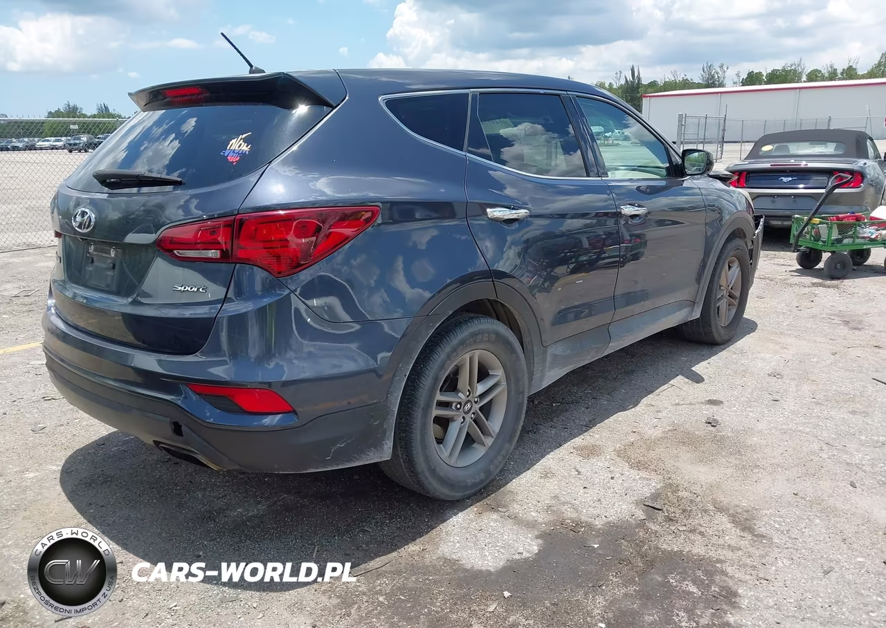 2018 Hyundai Santa Fe Sport 2.4L VIN:5NMZT3LB0JH084125 - 4
