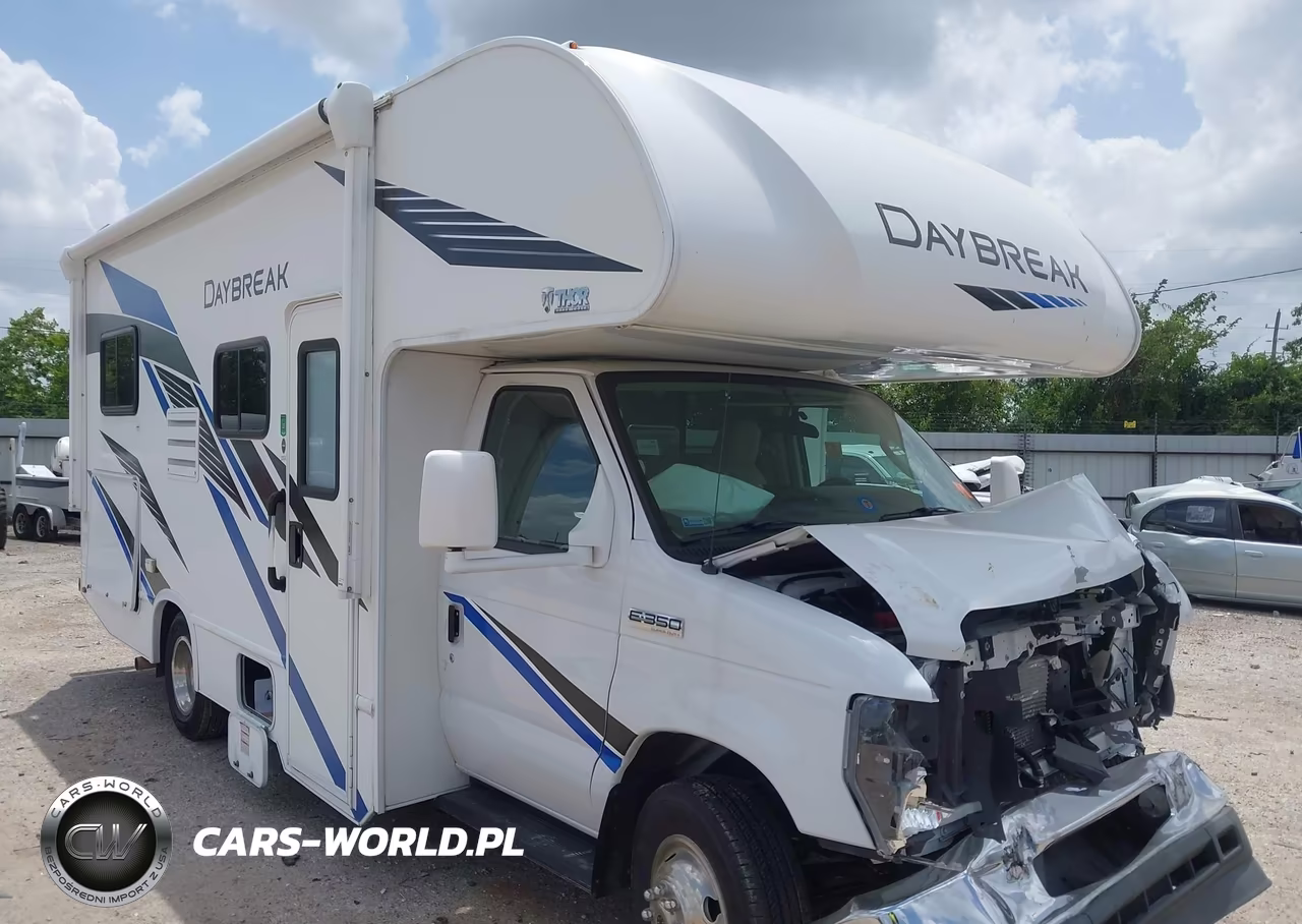 2021 Ford E-350 Cutaway