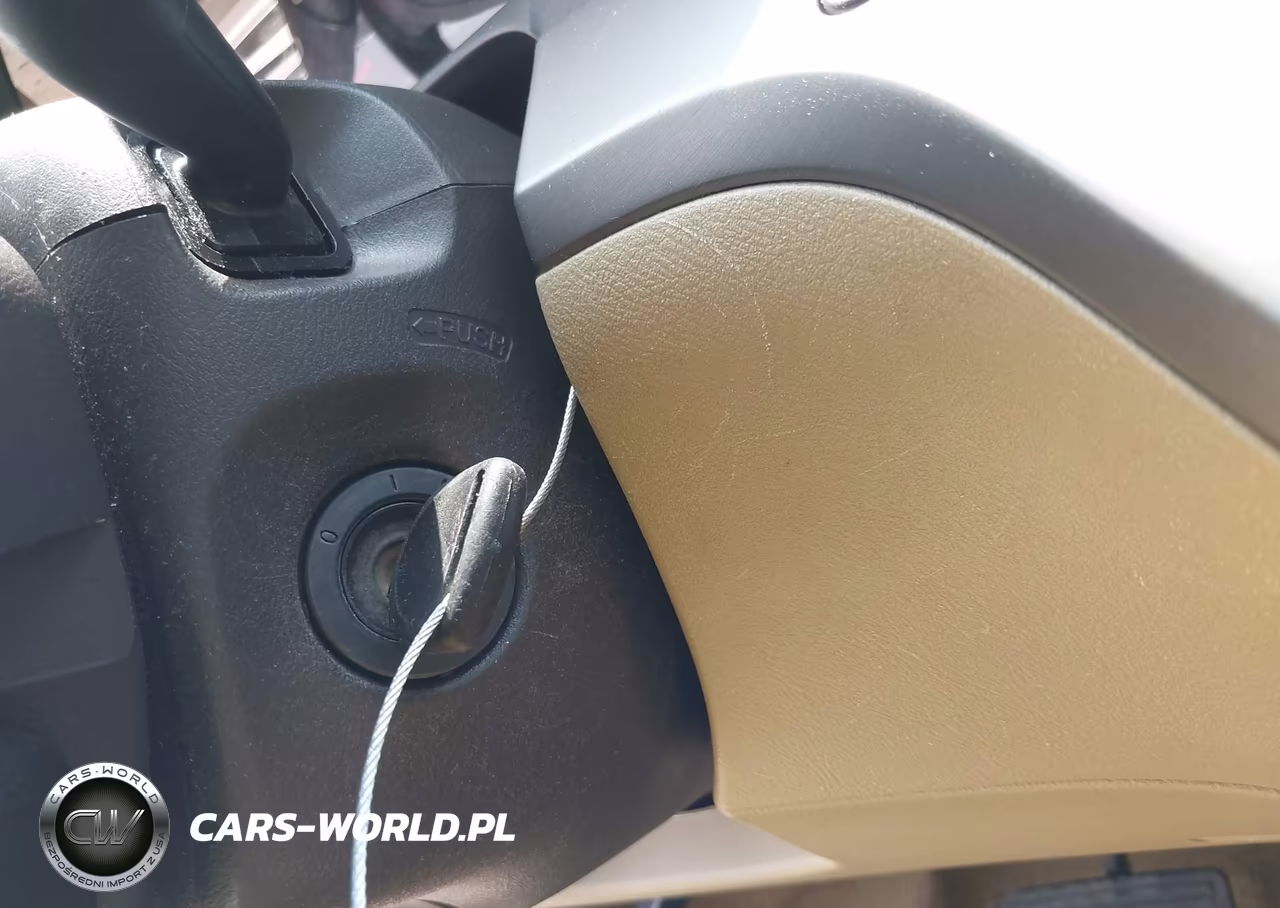 2010 Honda Odyssey Touring VIN:5FNRL3H90AB022005 - 11