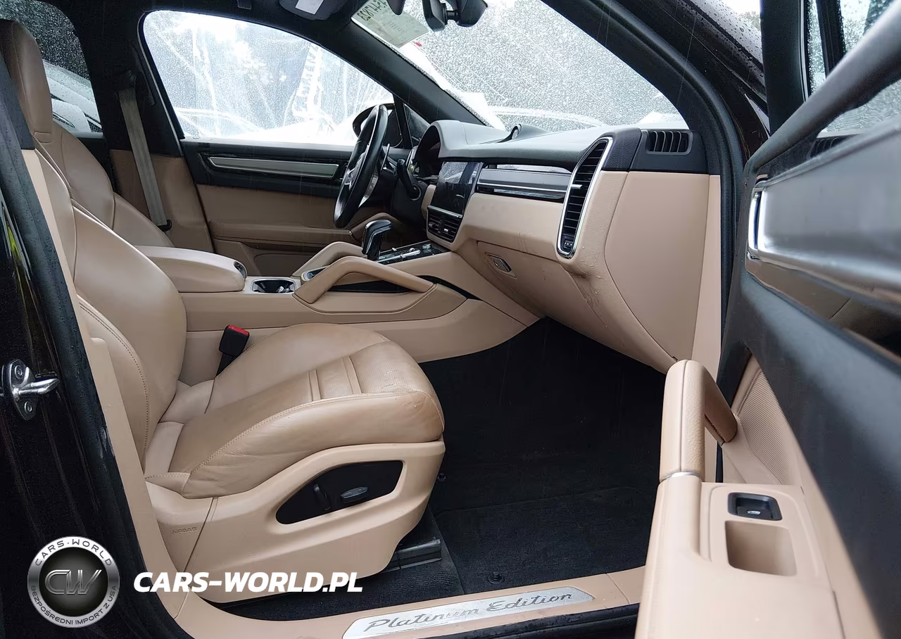 2023 Porsche Cayenne Platinum Edition VIN:WP1AA2AY4PDA03647 - 5