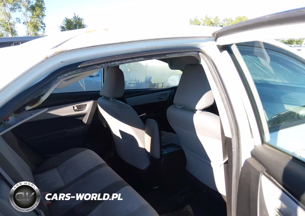 2017 Toyota Corolla Le VIN:5YFBURHE1HP580443 - 8