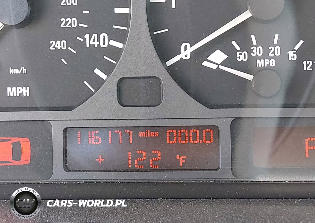 2002 BMW 3 Series 325I VIN:WBAEN33412PC10981 - 16