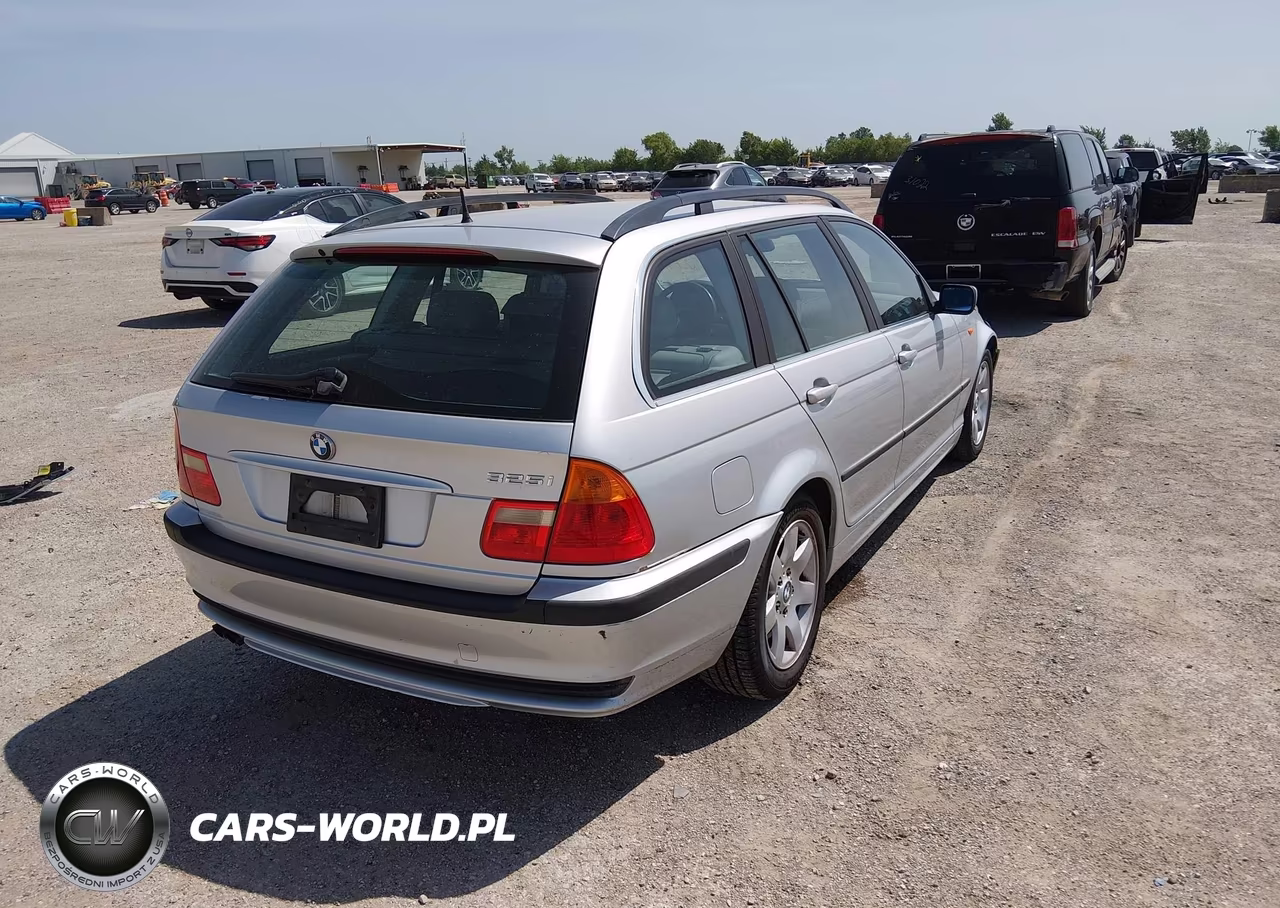 2002 BMW 3 Series 325I VIN:WBAEN33412PC10981 - 4