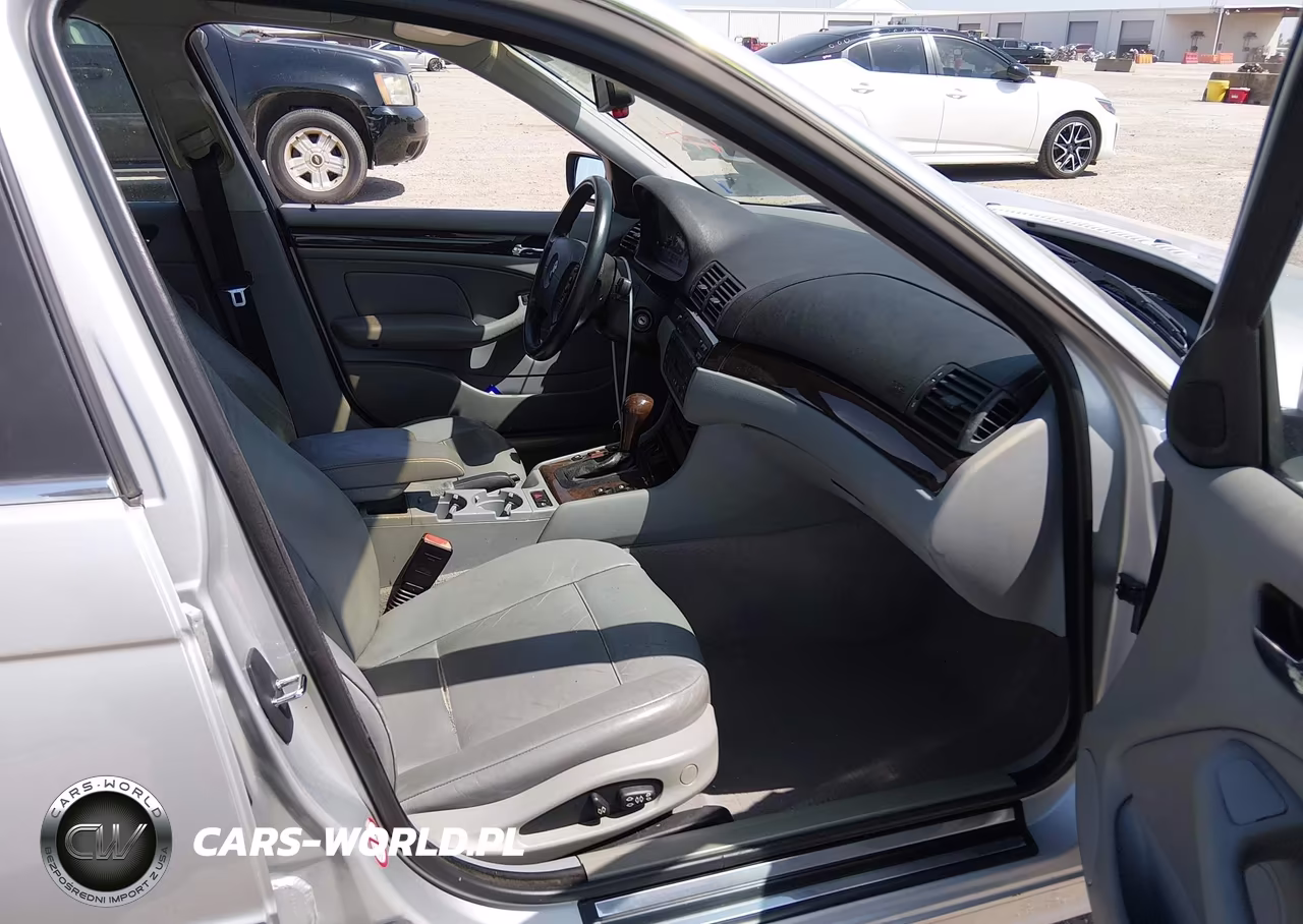 2002 BMW 3 Series 325I VIN:WBAEN33412PC10981 - 5