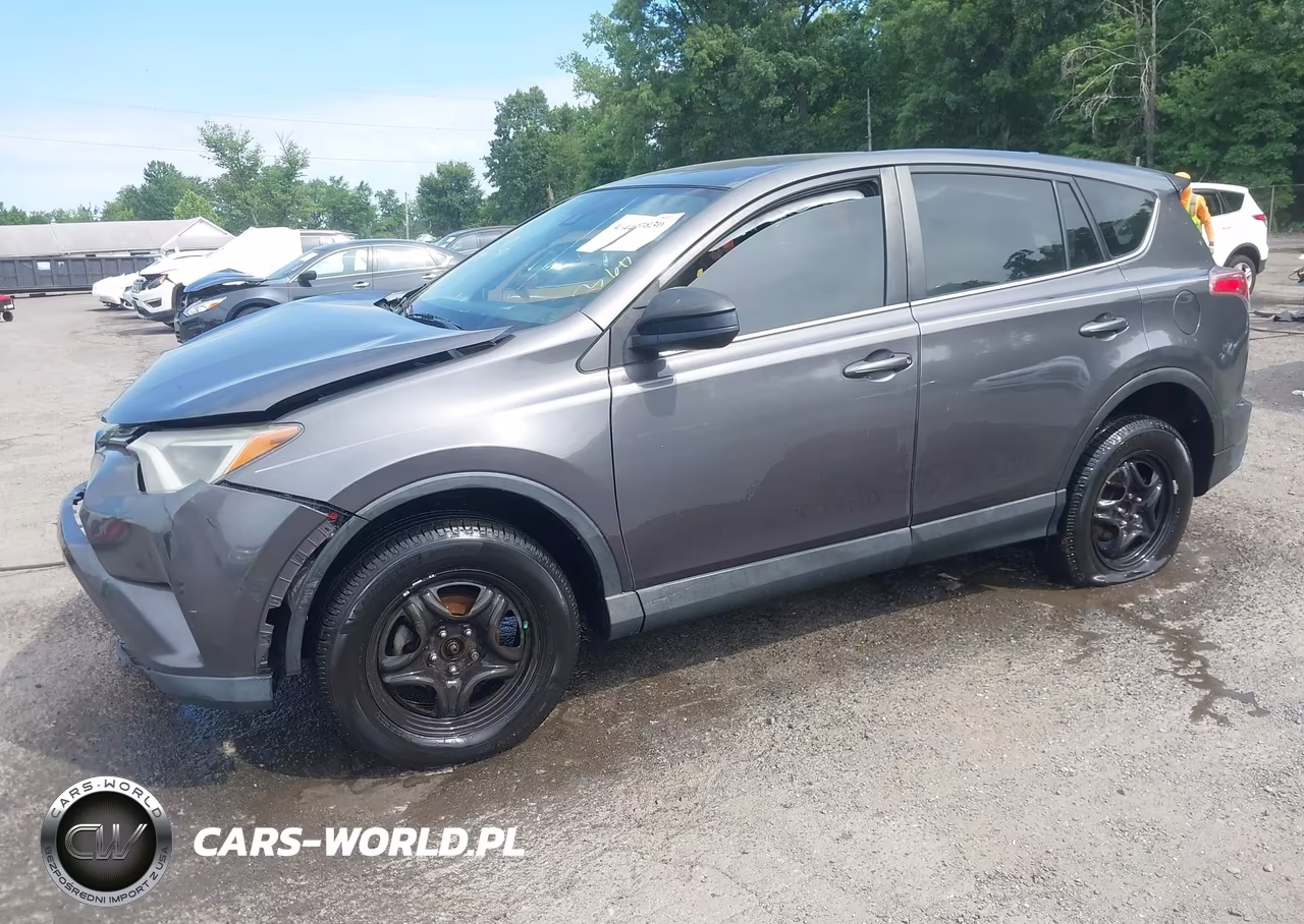 2018 Toyota Rav4 Le VIN:2T3ZFREV8JW442472 - 2