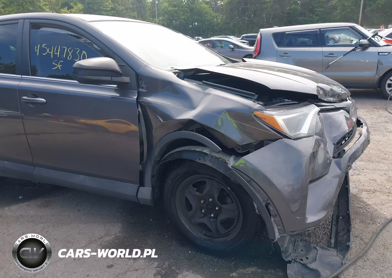 2018 Toyota Rav4 Le VIN:2T3ZFREV8JW442472 - 6