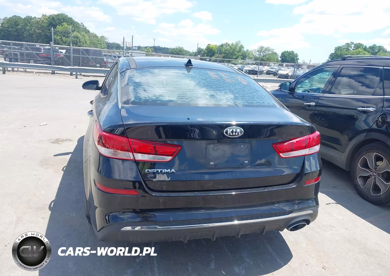 2019 Kia Optima Lx VIN:5XXGT4L33KG332759 - 16