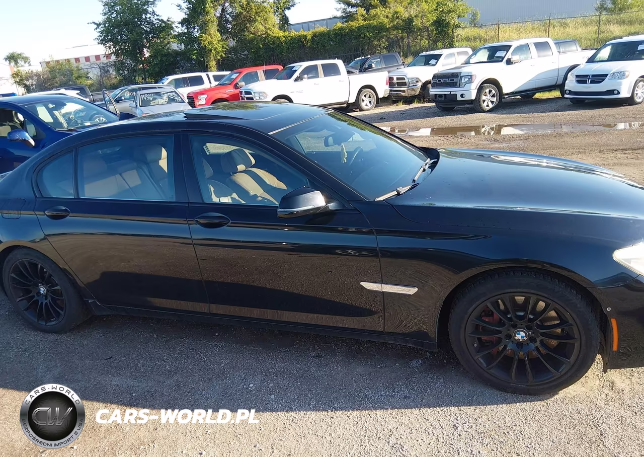 2014 BMW Alpina B7 VIN:WBAYE8C56ED135829 - 13