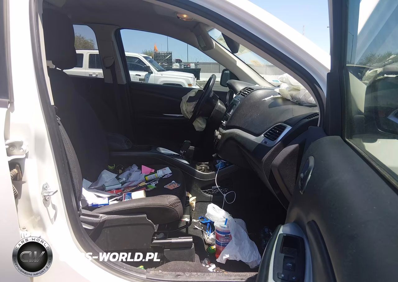 2018 Dodge Journey Sxt VIN:3C4PDCBG0JT526227 - 5