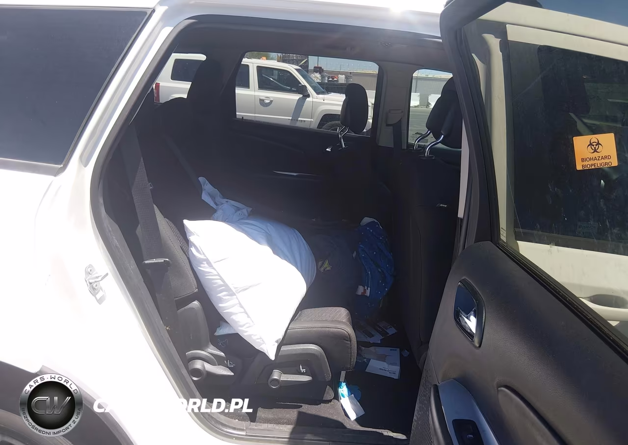 2018 Dodge Journey Sxt VIN:3C4PDCBG0JT526227 - 8
