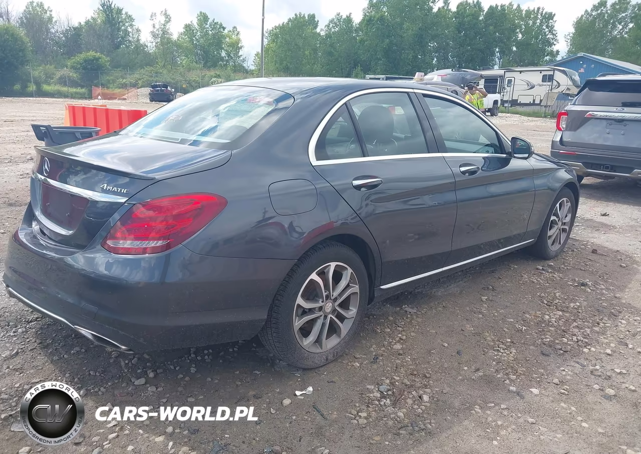 2016 Mercedes-Benz C 300 4Matic VIN:55SWF4KB5GU102855 - 4