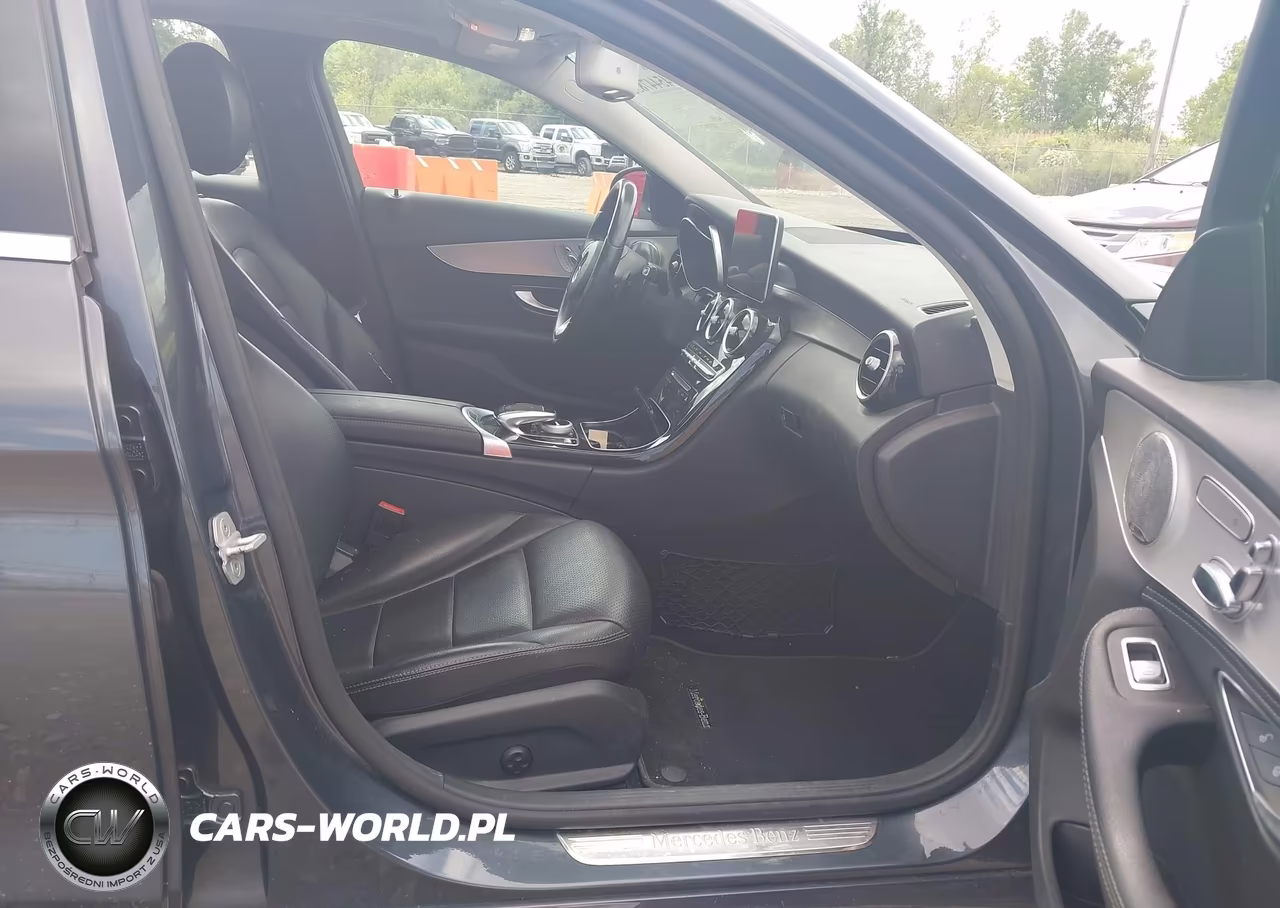 2016 Mercedes-Benz C 300 4Matic VIN:55SWF4KB5GU102855 - 5