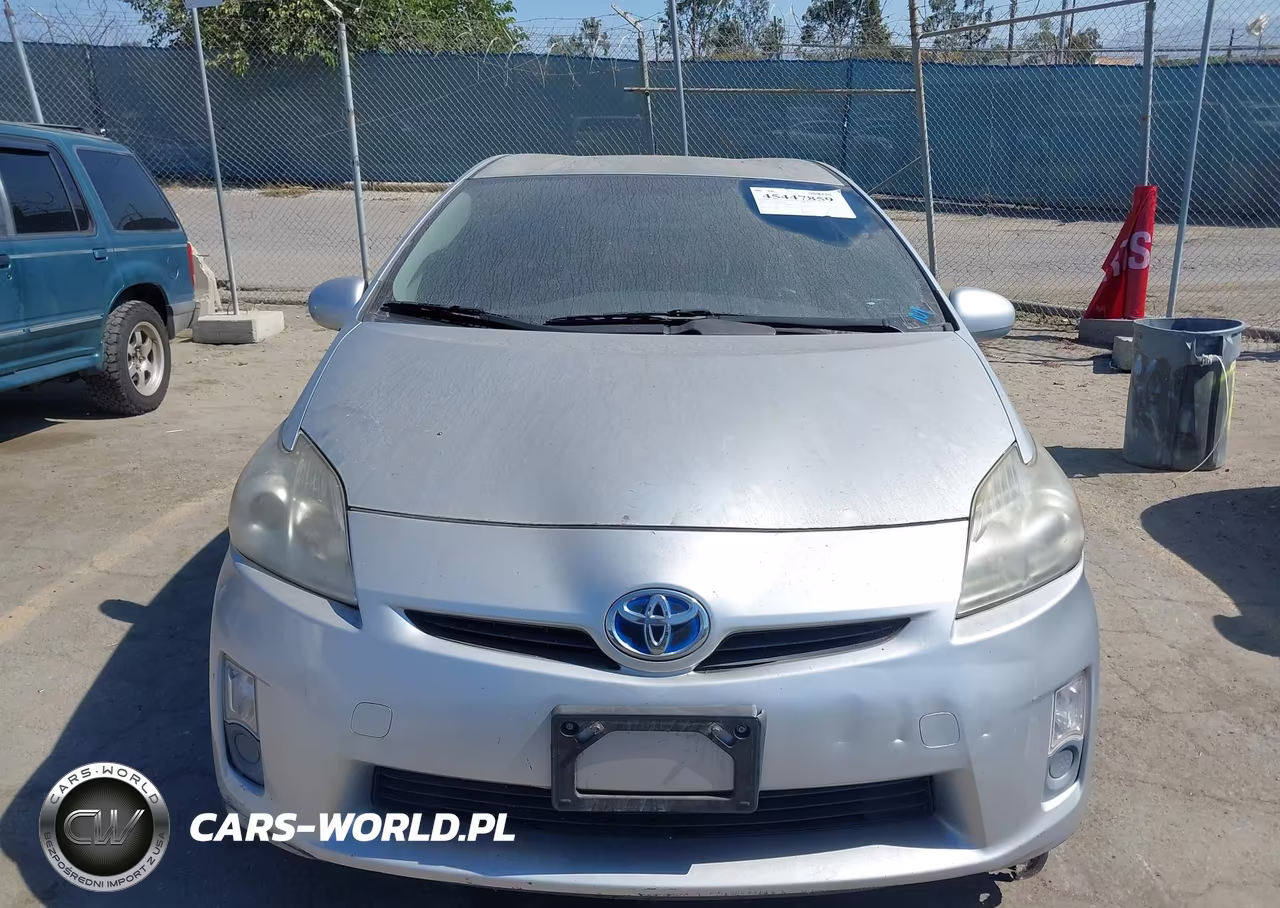 2011 Toyota Prius Two VIN:JTDKN3DU6B1476288 - 12