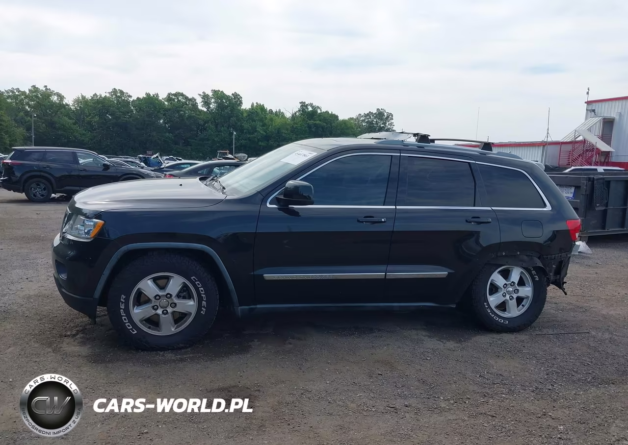 2011 Jeep Grand Cherokee Laredo VIN:1J4RR4GG6BC609497 - 15