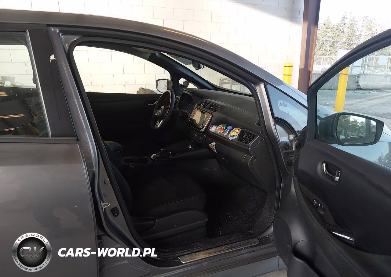 2025 Nissan Leaf Sv Plus VIN:1N4CZ1CV8SC566947 - 5