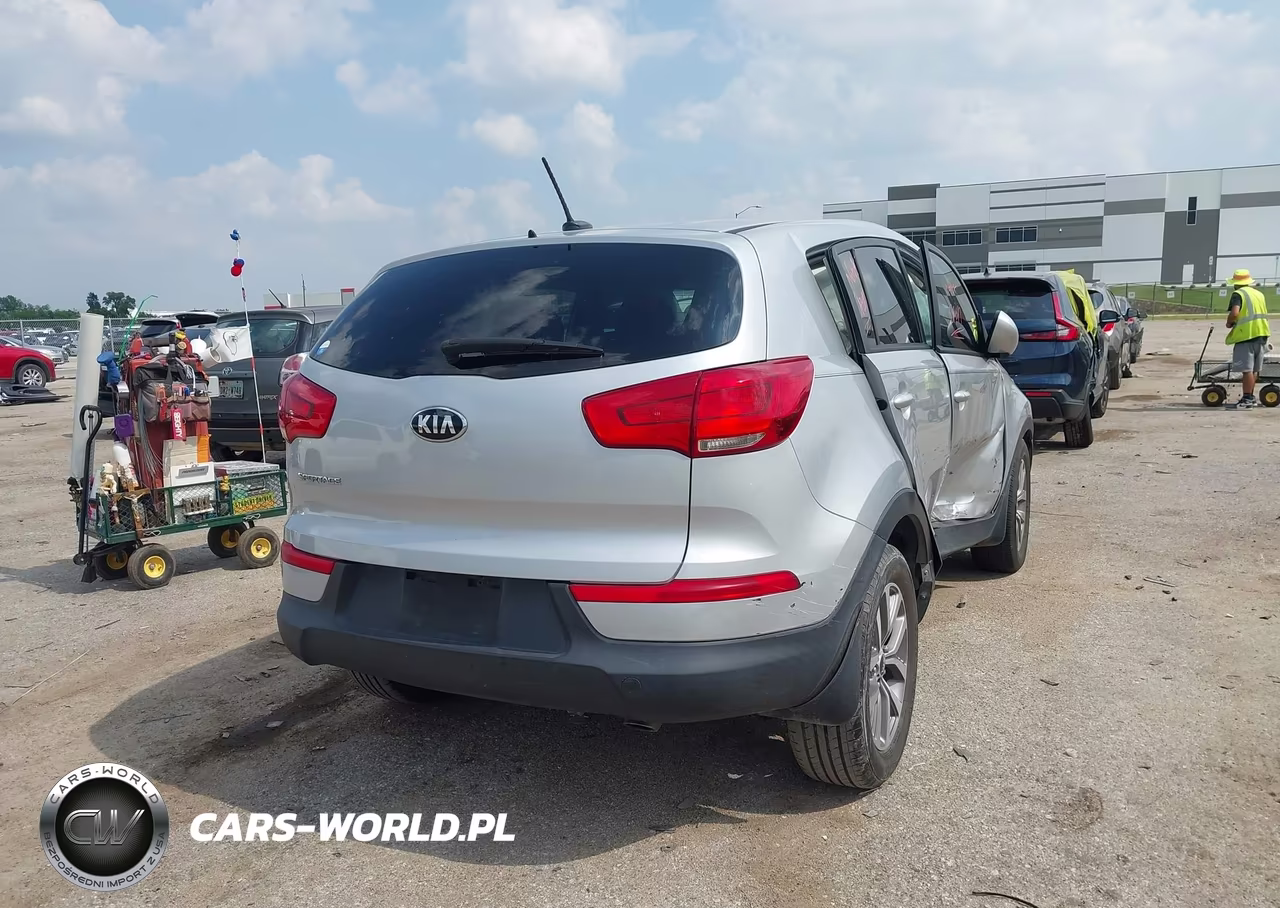 2016 Kia Sportage Lx VIN:KNDPB3AC6G7857461 - 4