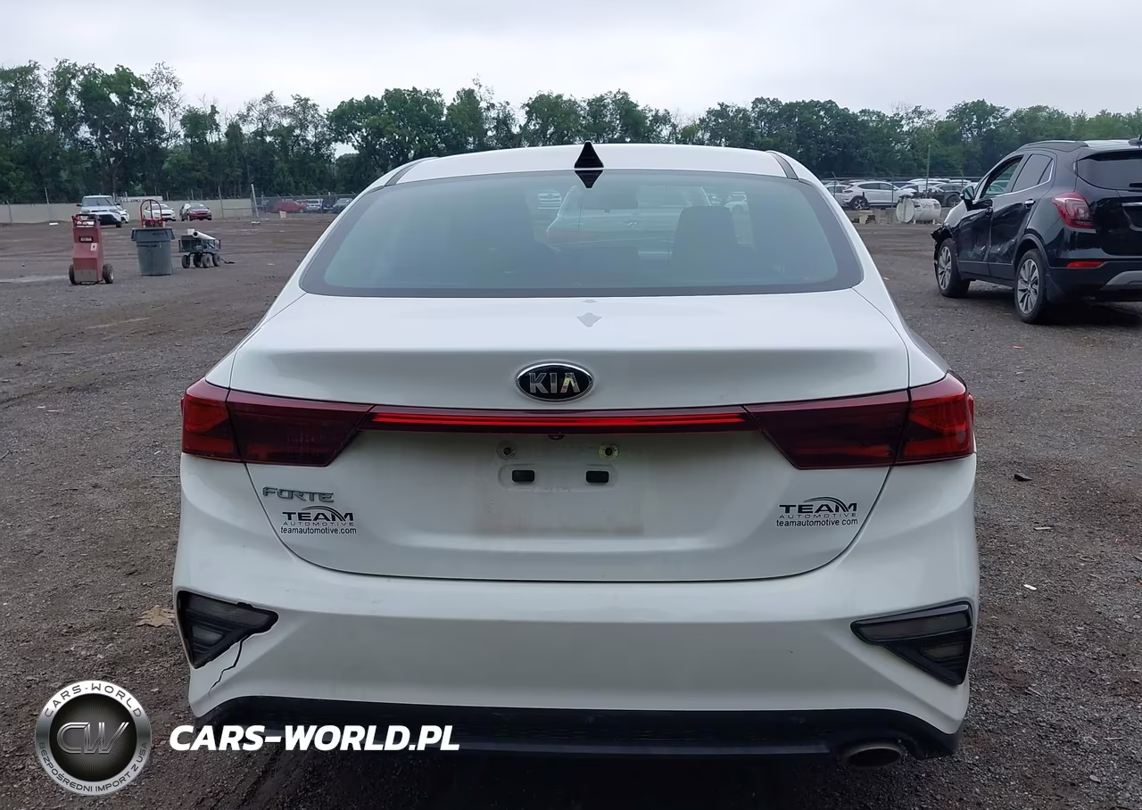 2021 Kia Forte Lxs VIN:3KPF24AD6ME346015 - 16