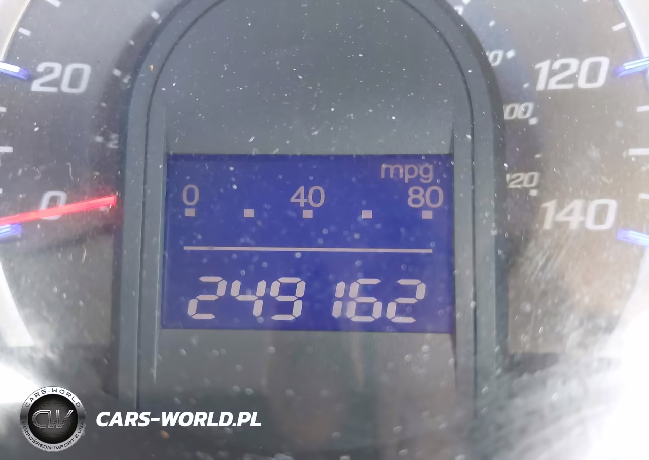 2013 Honda Fit Sport VIN:JHMGE8H56DC050578 - 15