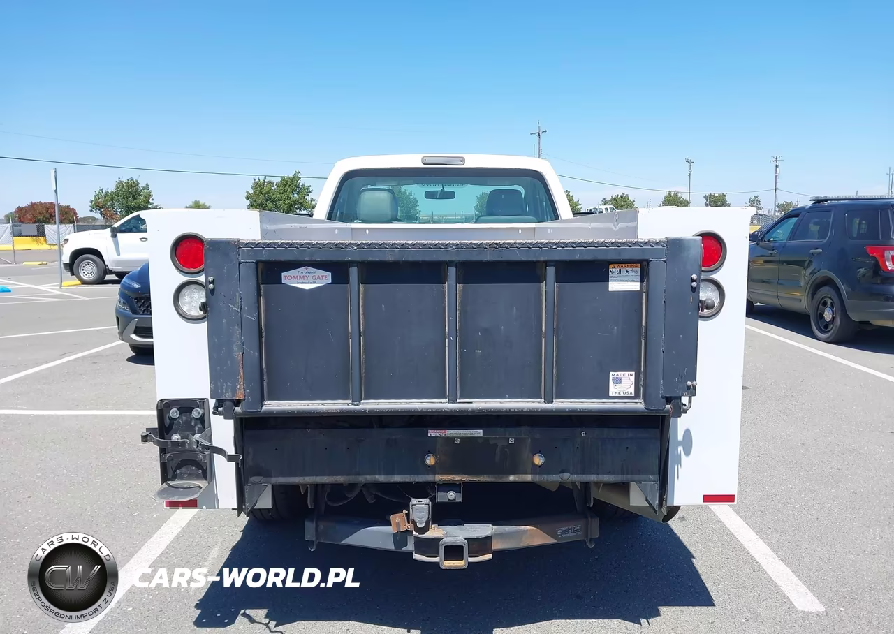 2016 Ford F-350 Xl-Xlt VIN:1FDRF3A64GED02586 - 17