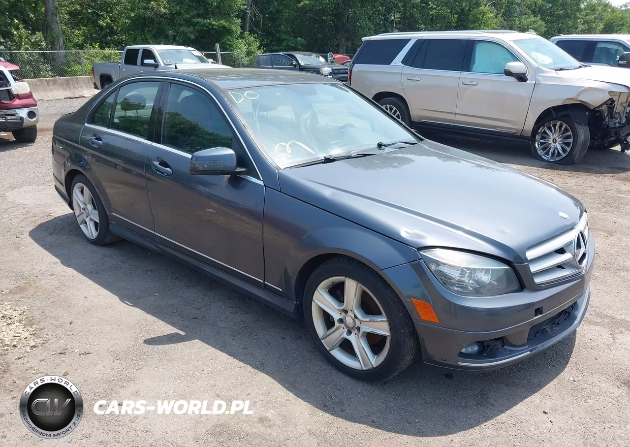 2011 Mercedes-Benz C 300 Sport – zdjęcie 1 z 11