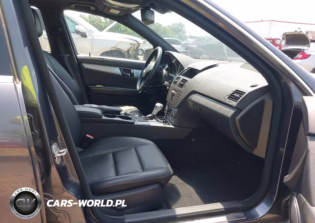 2011 Mercedes-Benz C 300 Sport VIN:WDDGF5EB9BA508779 - 5