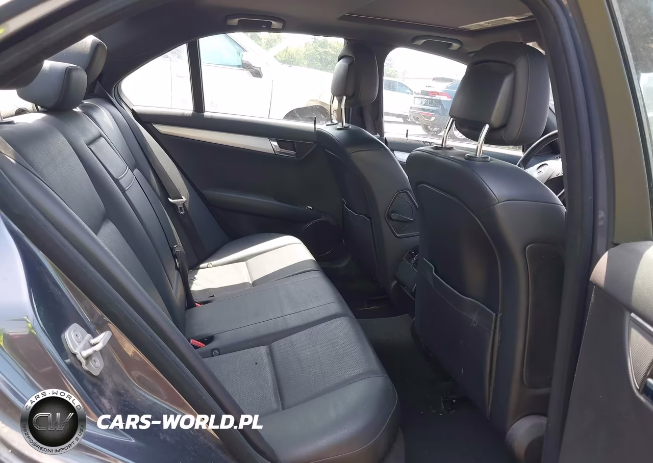 2011 Mercedes-Benz C 300 Sport VIN:WDDGF5EB9BA508779 - 8