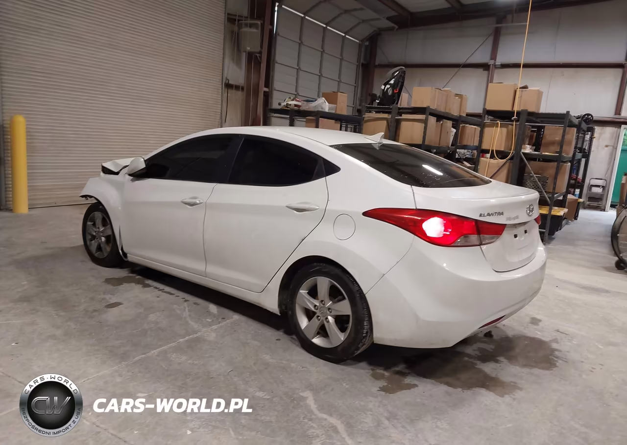 2013 Hyundai Elantra Gls VIN:5NPDH4AEXDH252293 - 3
