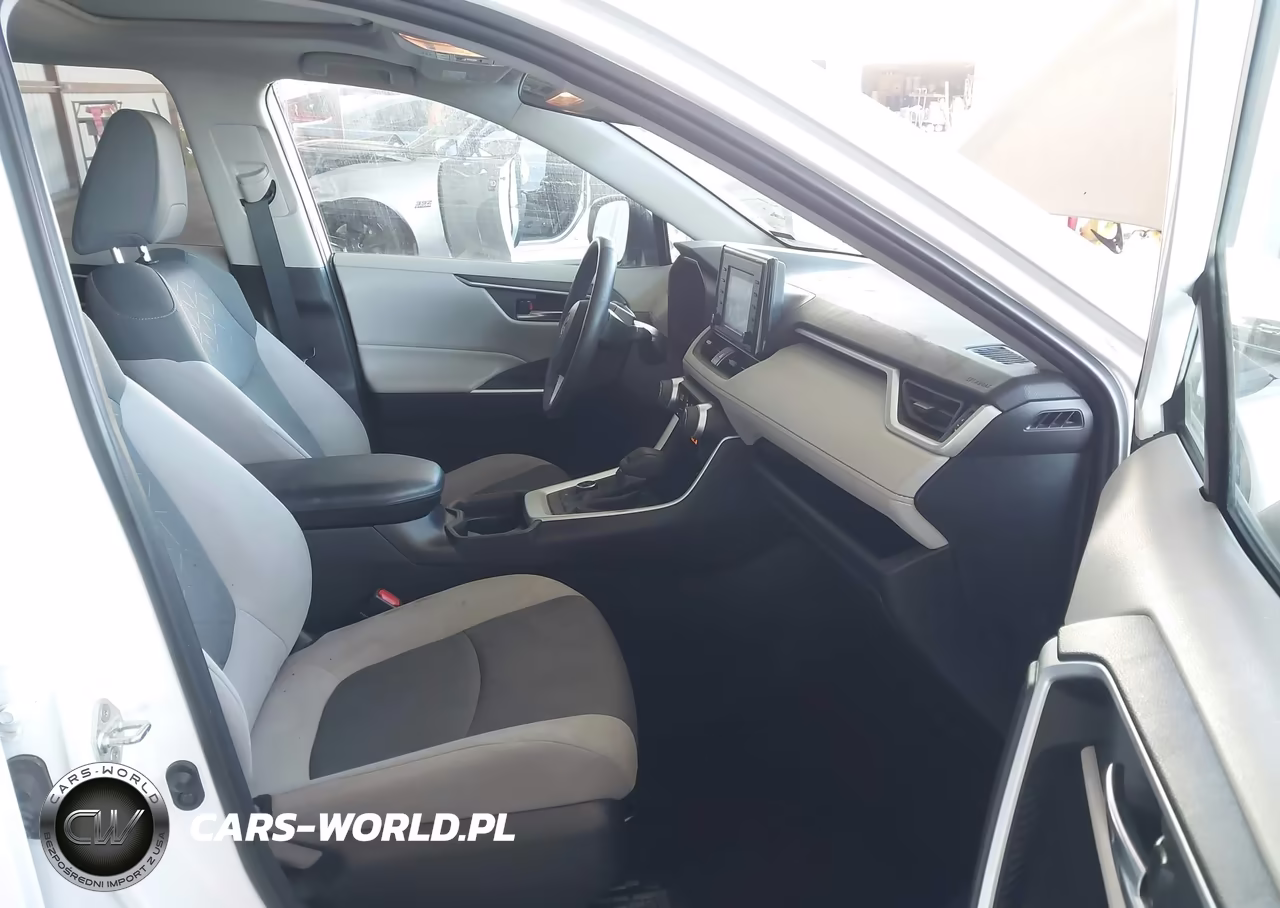 2020 Toyota Rav4 Hybrid Xle VIN:4T3R6RFV4LU002122 - 5